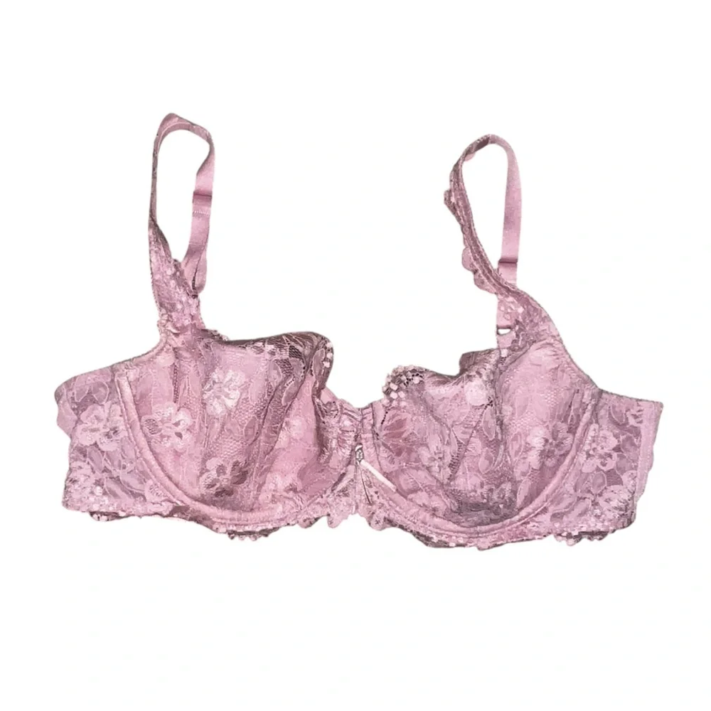 Cabernet Couture Lacey Pink Bra Size 38D